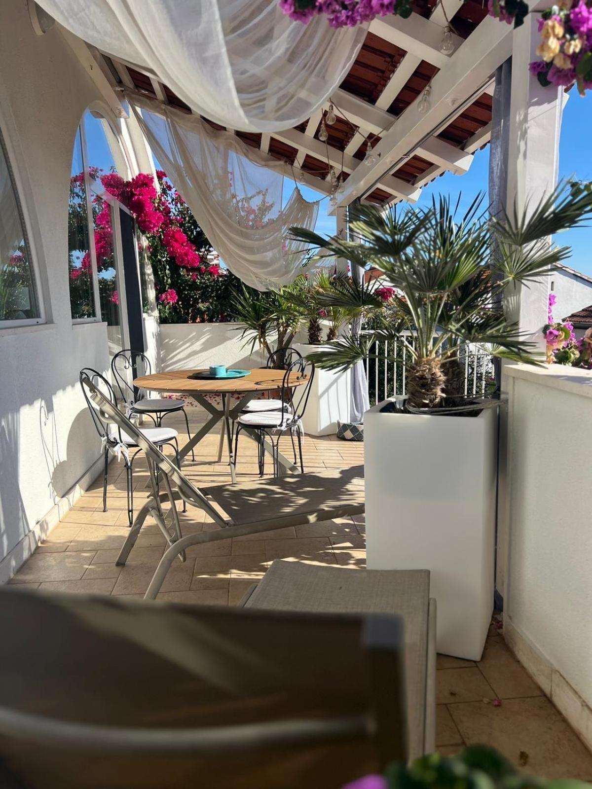 Trogir Ciovo Big Seaview Apartment Near The Sea Esterno foto